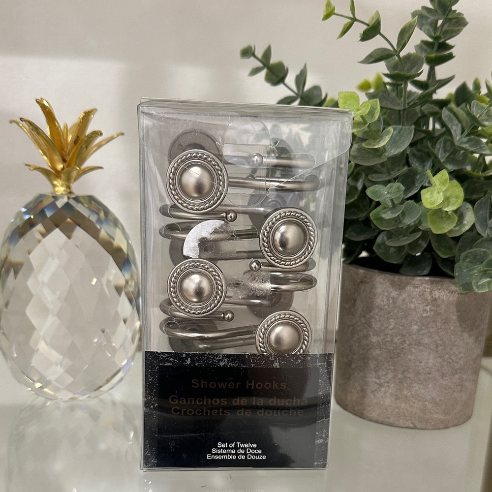 Silver Shower Hooks Set of 12